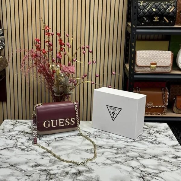 Guess Sashaa Sling bag