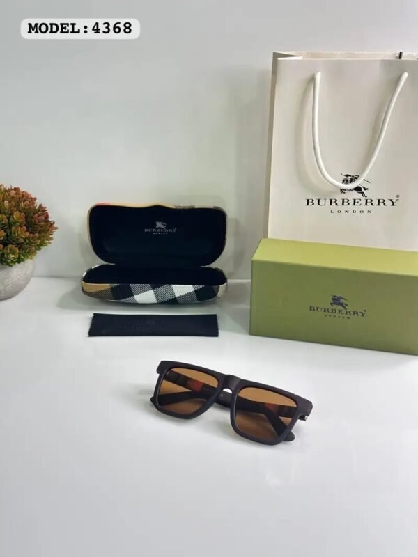 Burberry Brown - Image 2