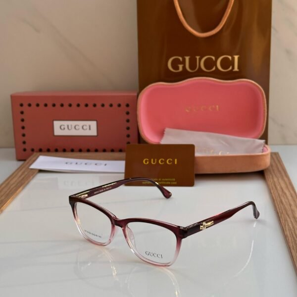 GUCCI