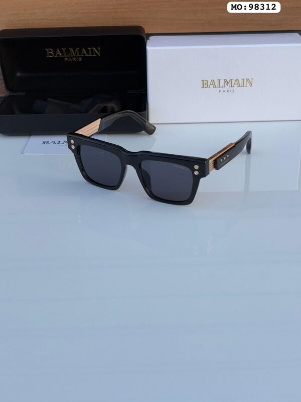 BALMAIN BLACK SQUARE FRAME
