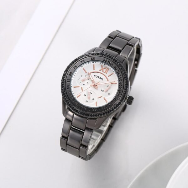 FOSSIL LADIES WATCH WHITE AND BLACK