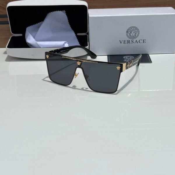 VERSACE BLACK MO:- 58449